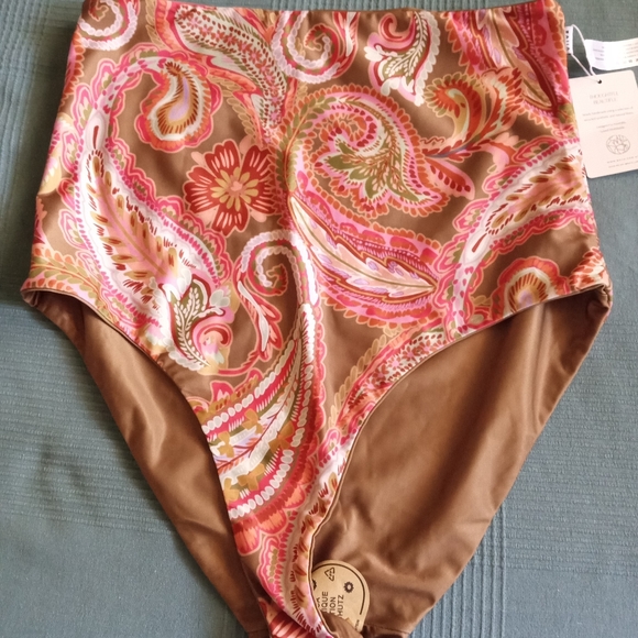 Baiia Barcelenoa Reversible Bikini Set Size US 18 NWT - Picture 5 of 9